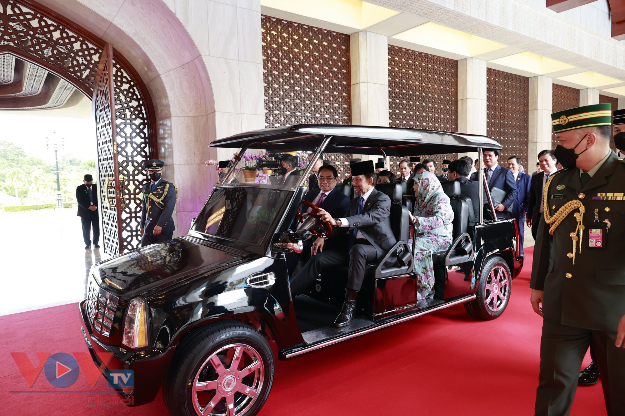Thủ tướng Chính phủ Phạm Minh Chính hội đàm với Quốc vương Brunei Darussalam - Ảnh 4.