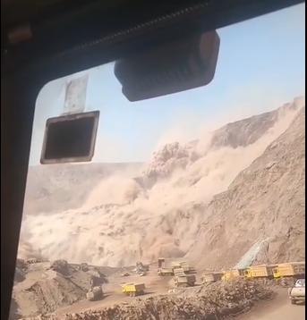 Sập mỏ than ở Nội Mông (Trung Quốc), hơn 50 người mắc kẹt - Ảnh 1.