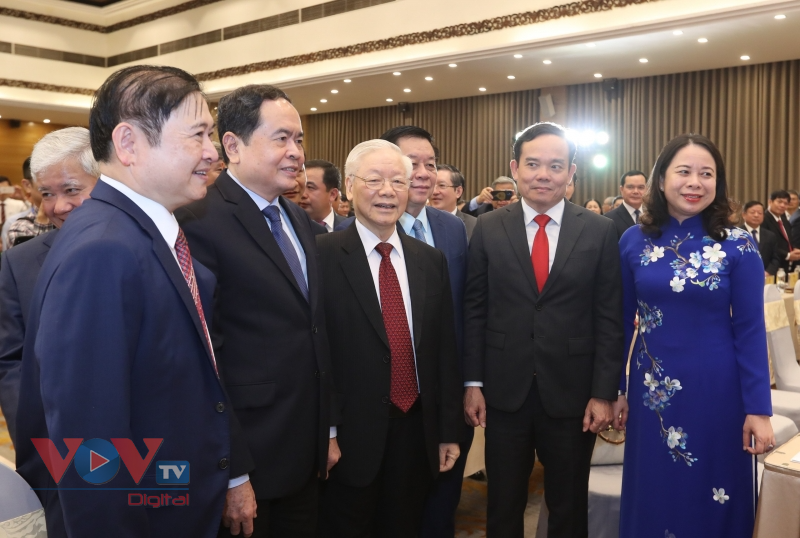 Tổng Bí thư Nguyễn Phú Trọng dự Lễ kỉ niệm 60 năm Chủ tịch Hồ Chí Minh gặp mặt đội ngũ trí thức - Ảnh 6.