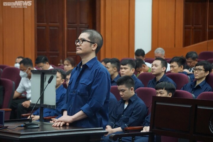 Hoãn xét xử phúc thẩm CEO Alibaba Nguyễn Thái Luyện và đồng phạm - Ảnh 2.