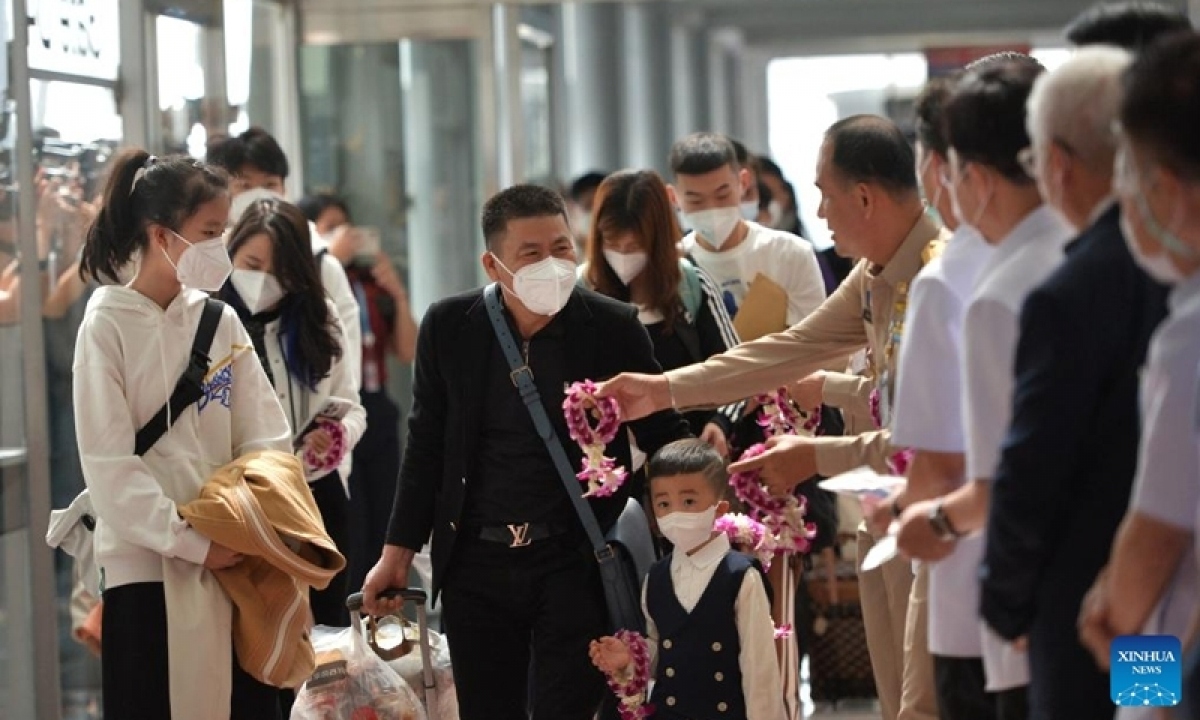 Trung Quốc: Số người xuất nhập cảnh tăng vọt trong hai tháng đầu năm - Ảnh 1.