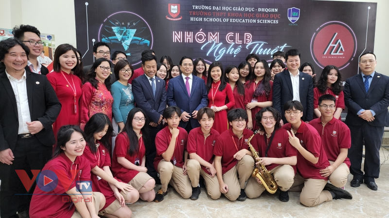 Thủ tướng Chính phủ Phạm Minh Chính thăm, làm việc tại Đại học Quốc gia Hà Nội - Ảnh 2.