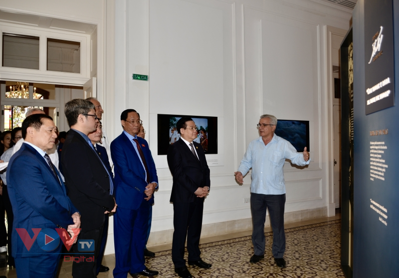 Chủ tịch Quốc hội Vương Đình Huệ thăm Trung tâm Fidel Castro Ruz - Ảnh 6.