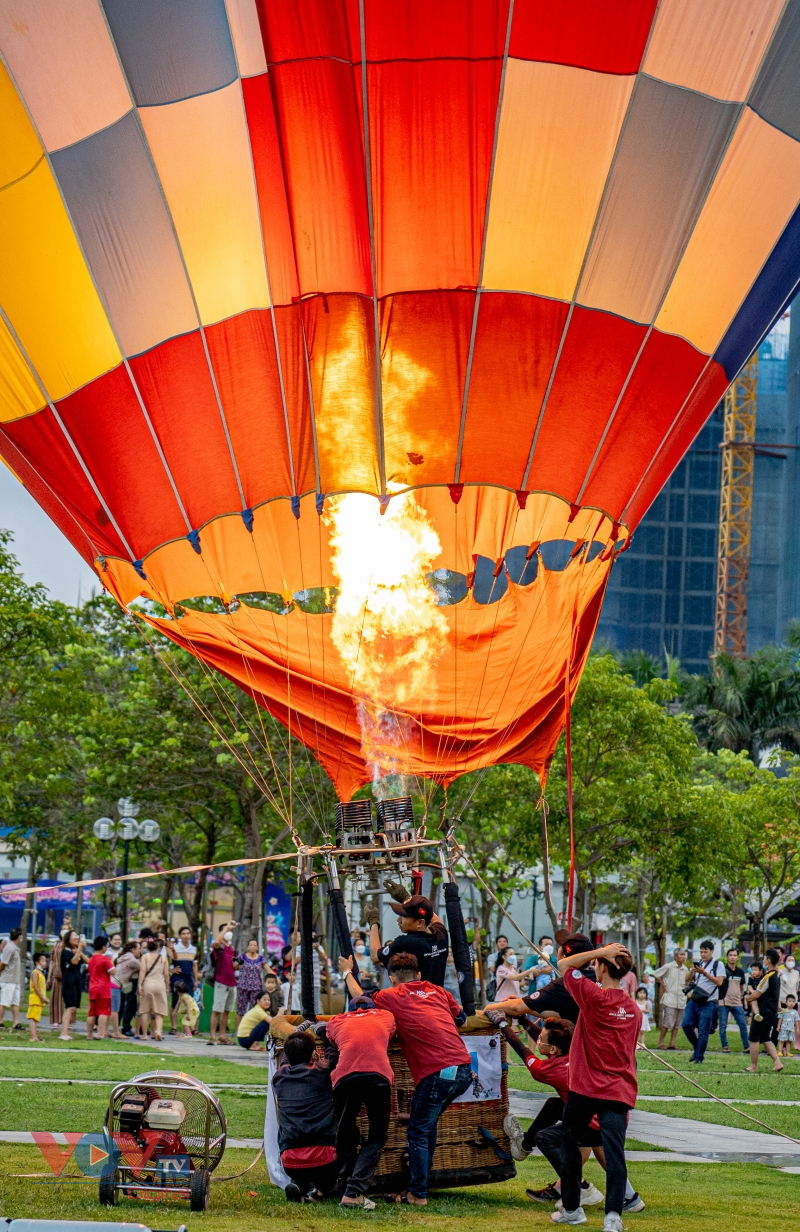 Khai mạc lễ hội khinh khí cầu tại thành phố Quy Nhơn - Ảnh 5.