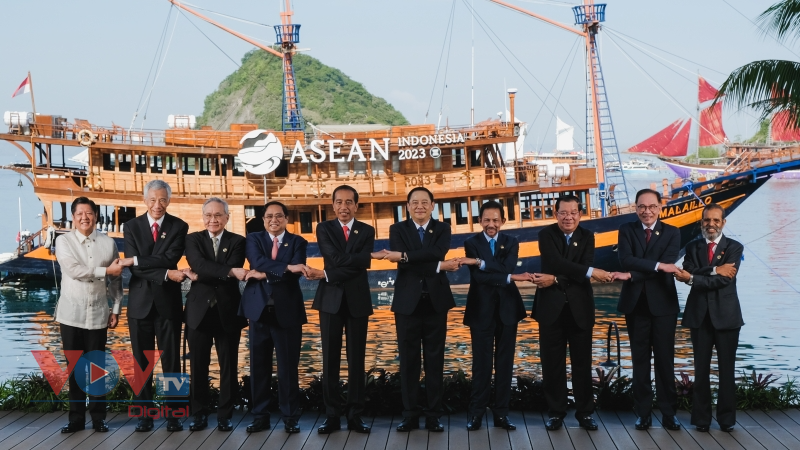 Thủ tướng Phạm Minh Chính kết thúc tốt đẹp chuyến công tác tại Hội nghị Cấp cao ASEAN 42 - Ảnh 6.