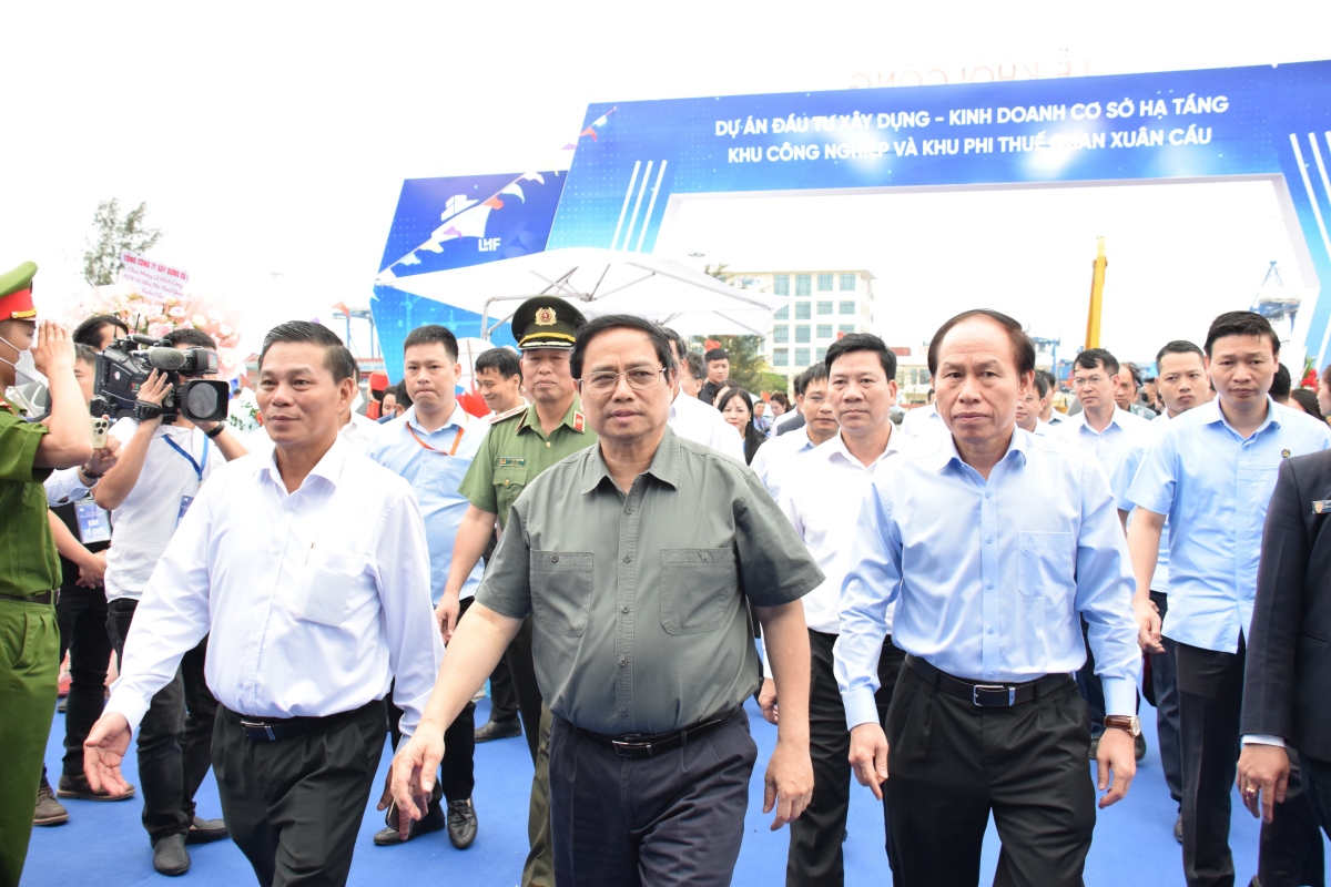 Thủ tướng tuyên bố khởi công Dự án đầu tư Khu công nghiệp và phi thuế quan Xuân Cầu - Ảnh 1.