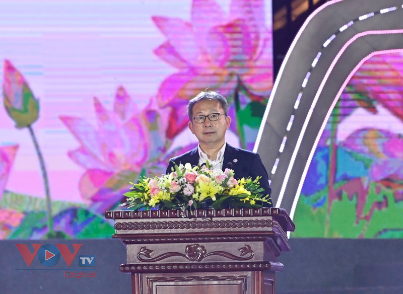 Chủ tịch Quốc hội dự Lễ khai mạc Tuần Văn hóa, Du lịch Hà Nam năm 2023 - Ảnh 3.