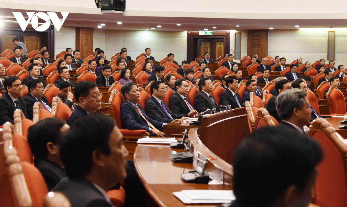 Toàn cảnh phiên bế mạc Hội nghị giữa nhiệm kỳ BCH Trung ương Đảng khóa XIII - Ảnh 6.