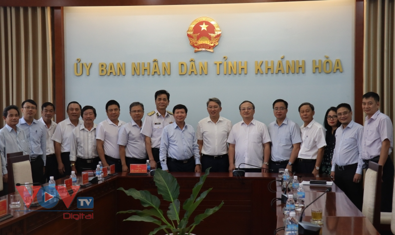 Tổng Giám đốc VOV làm việc với lãnh đạo tỉnh Khánh Hoà chuẩn bị tổ chức chương trình “Mạnh, giàu từ biển quê hương” - Ảnh 4.