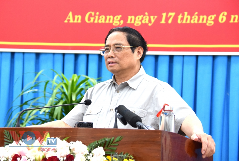 Thủ tướng Phạm Minh Chính làm việc với Ban Thường vụ Tỉnh ủy An Giang - Ảnh 1.