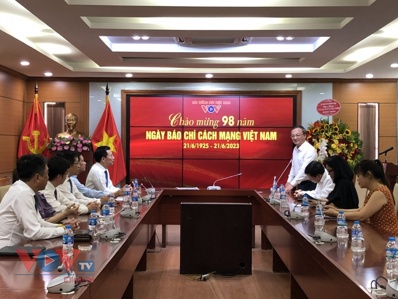 Các đoàn đến thăm, chúc mừng Đài TNVN ngày Nhà báo Việt Nam - Ảnh 5.