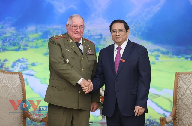 Thủ tướng Phạm Minh Chính tiếp Bộ trưởng Bộ Các Lực lượng vũ trang cách mạng Cuba - Ảnh 1.