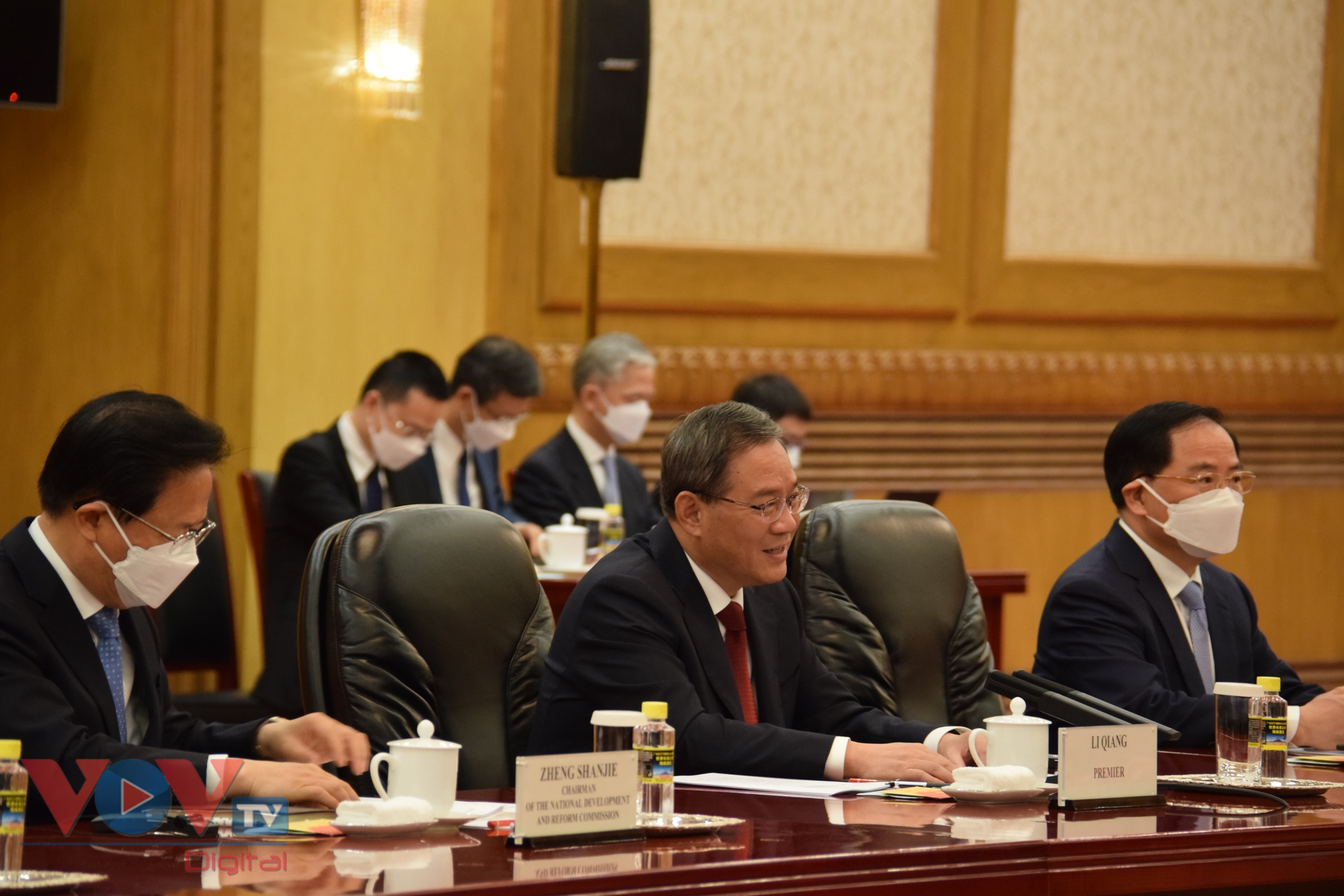 Thủ tướng Lý Cường chủ trì Lễ đón Thủ tướng Phạm Minh Chính thăm chính thức Trung Quốc - Ảnh 5.