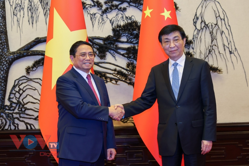 Thủ tướng Phạm Minh Chính hội kiến Chủ tịch Chính hiệp toàn quốc Trung Quốc - Ảnh 1.