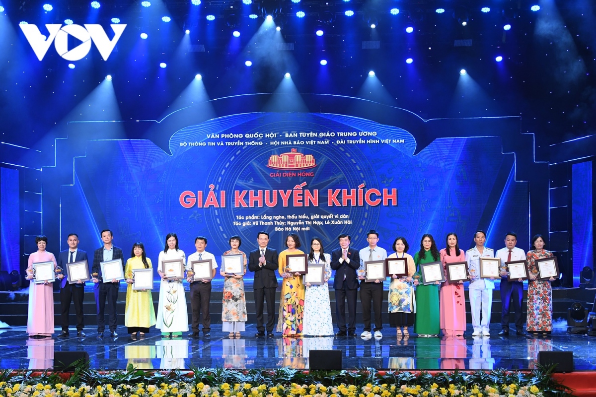 VOV giành 6 giải thưởng danh giá tại Giải báo chí Diên Hồng lần thứ nhất - Ảnh 4.