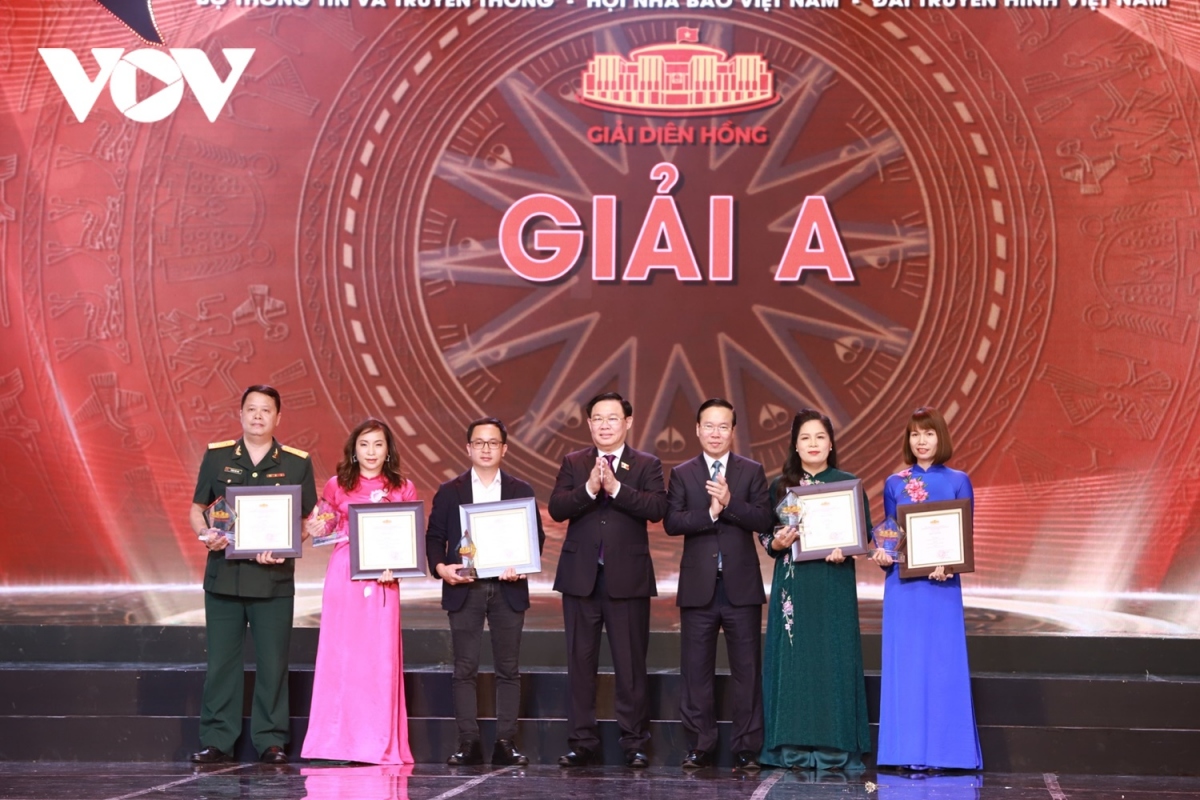 VOV giành 6 giải thưởng danh giá tại Giải báo chí Diên Hồng lần thứ nhất - Ảnh 8.
