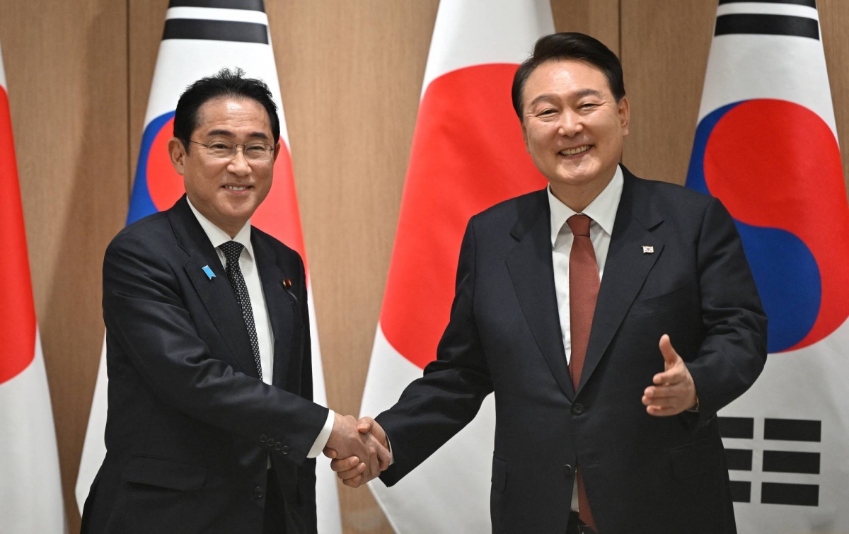 Lãnh đạo Nhật - Hàn gặp nhau về vấn đề xả thải của nhà máy điện Fukushima - Ảnh 1.