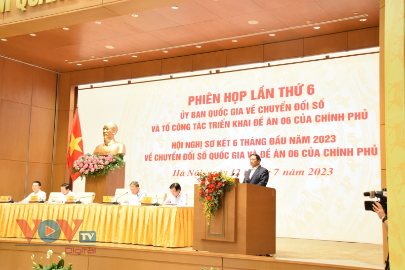 Thủ tướng Phạm Minh Chính chủ trì Phiên họp lần thứ 6 của Ủy ban Quốc gia về chuyển đổi số và Hội nghị sơ kết 6 tháng đầu năm - Ảnh 2.