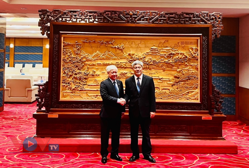 Chủ tịch Ủy ban TƯ MTTQ Việt Nam hội đàm với Chủ tịch Chính hiệp Trung Quốc - Ảnh 6.