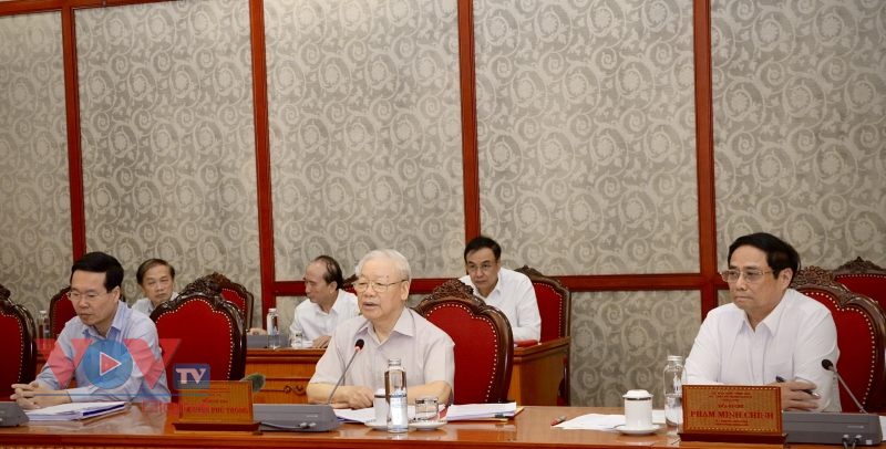 Tổng Bí thư Nguyễn Phú Trọng chủ trì họp Bộ Chính trị cho ý kiến về tình hình kinh tế - xã hội - Ảnh 5.