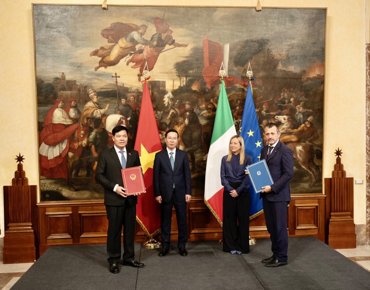 Chủ tịch nước Võ Văn Thưởng gặp Thủ tướng Italy Giorgia Meloni - Ảnh 4.