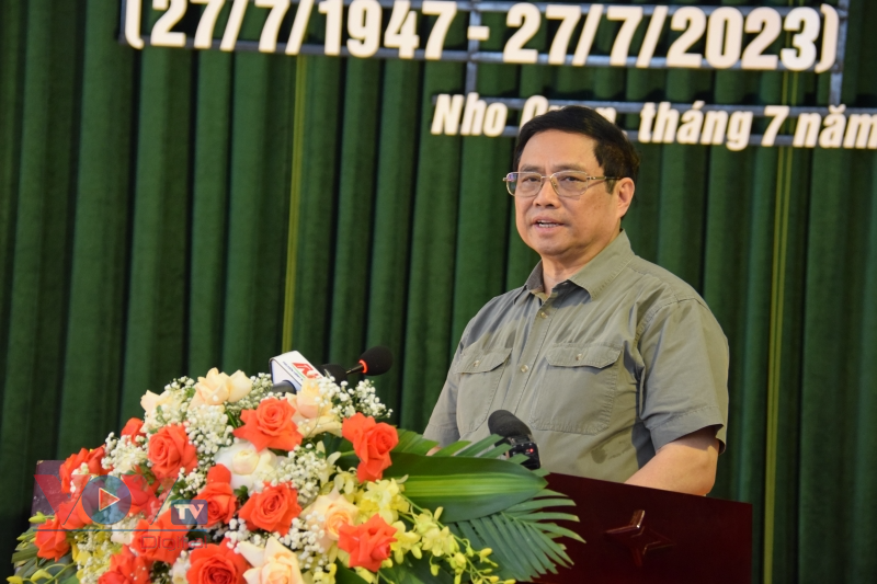 Thủ tướng Phạm Minh Chính thăm Trung tâm Điều dưỡng Thương binh Nho Quan Ninh Bình - Ảnh 1.