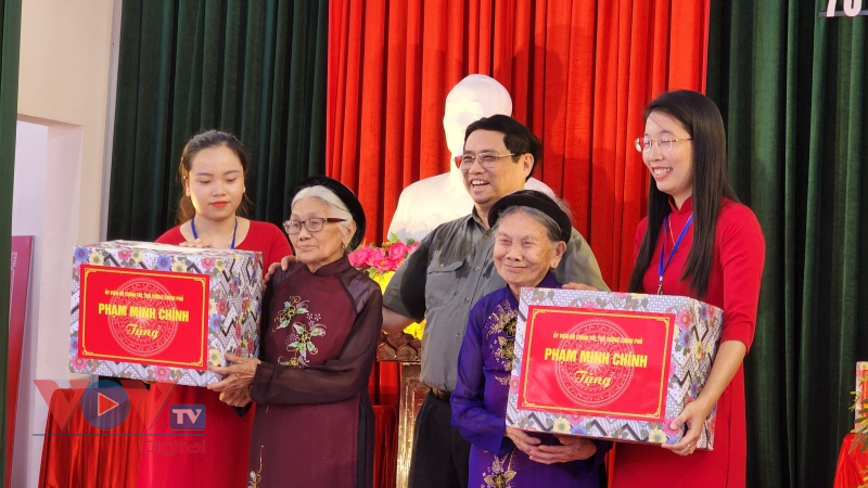 Thủ tướng Phạm Minh Chính thăm Trung tâm Điều dưỡng Thương binh Nho Quan Ninh Bình - Ảnh 4.