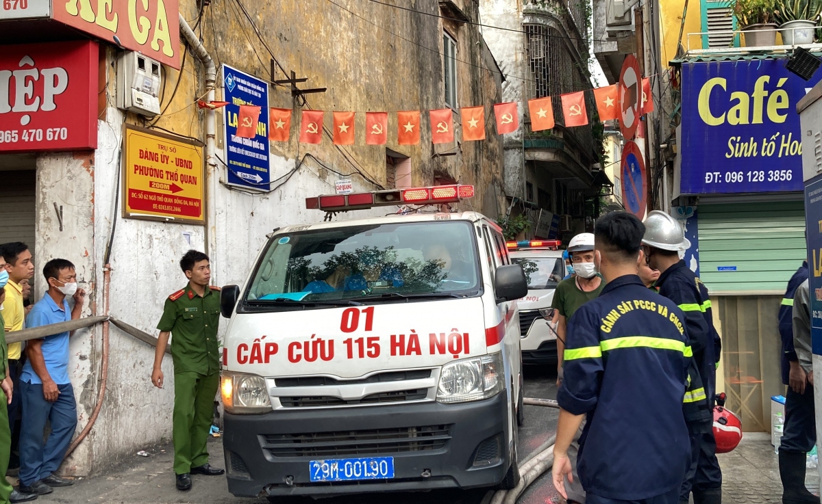 Cháy nhà dân trong ngõ Thổ Quan (Hà Nội) khiến 3 người tử vong - Ảnh 3.