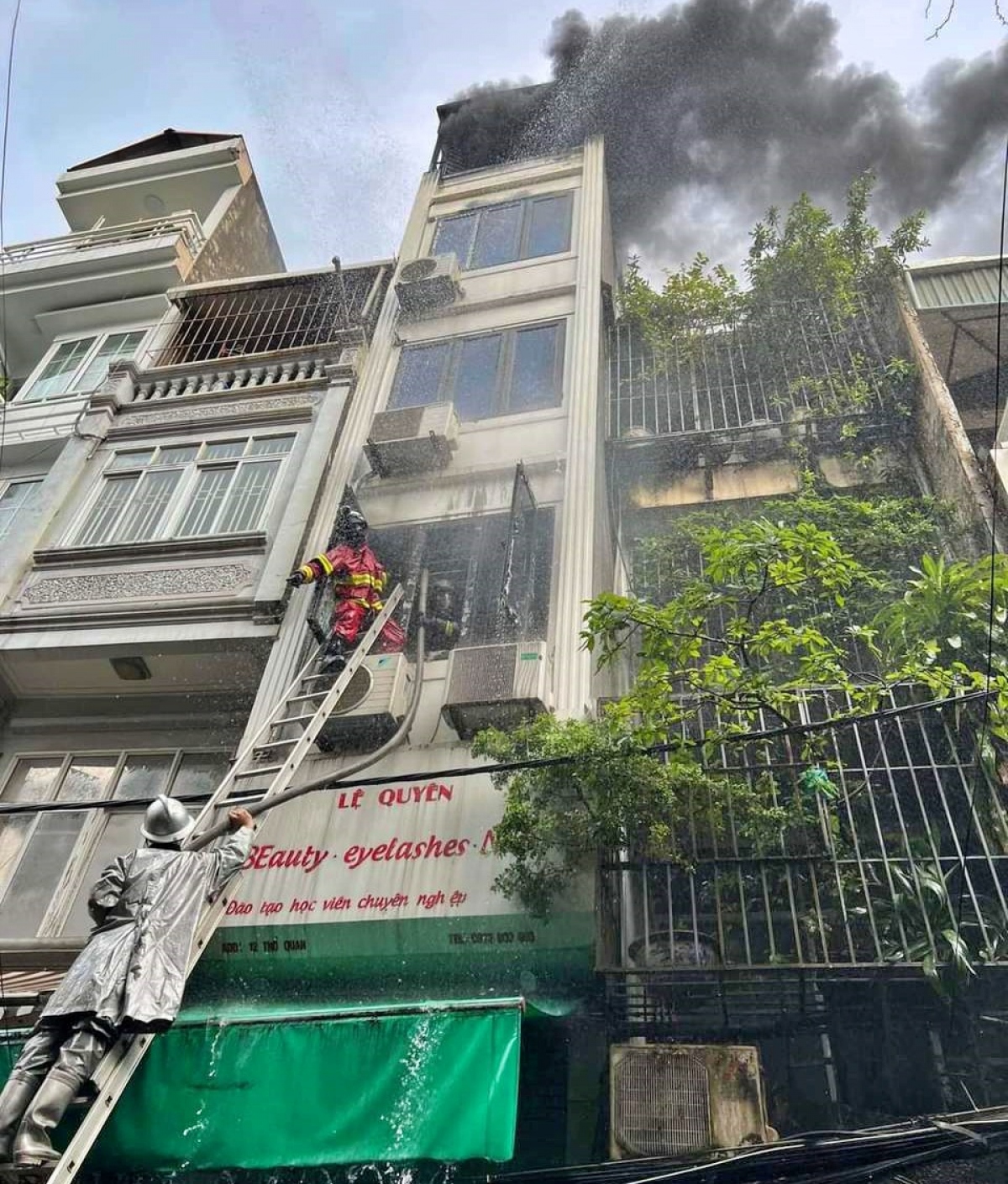 3 nạn nhân trong vụ cháy ở Hà Nội là con và cháu của chủ nhà - Ảnh 2.