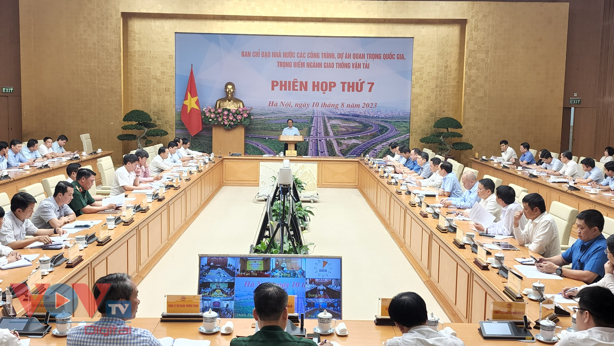 Thủ tướng Phạm Minh Chính chủ trì phiên họp lần thứ 7 Ban Chỉ đạo Nhà nước các công trình, dự án quan trọng quốc gia, trọng điểm ngành GTVT - Ảnh 1.
