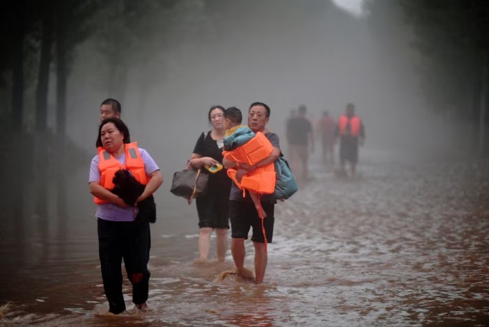Nguyên nhân khiến Bắc Kinh và miền bắc Trung Quốc hứng chịu lượng mưa chưa từng có trong 140 năm - Ảnh 3.