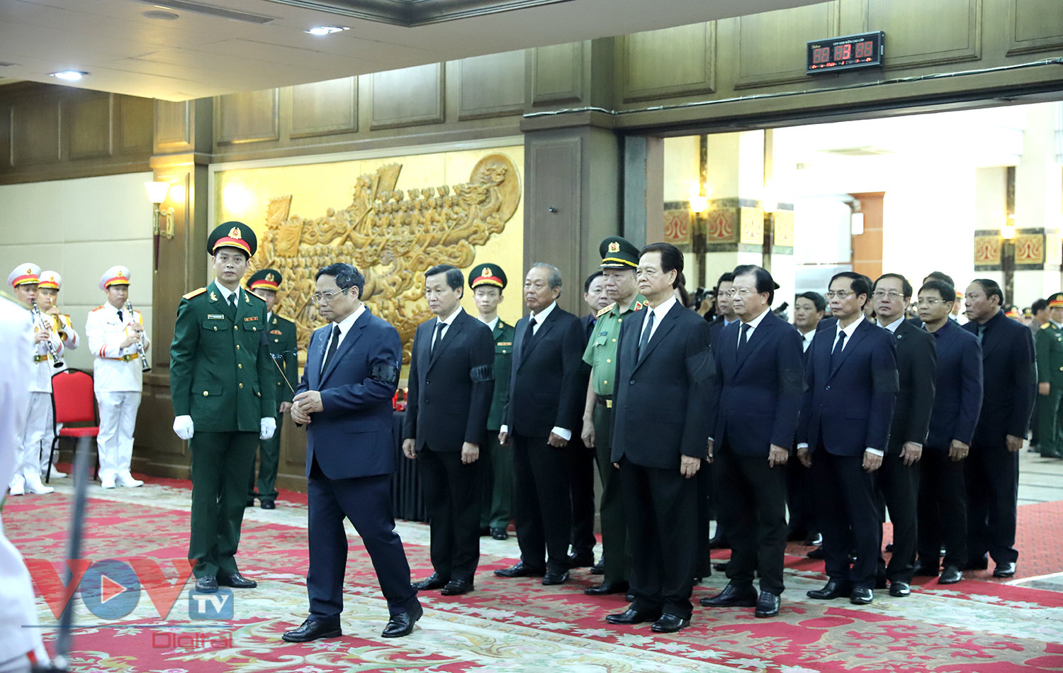 Lãnh đạo Đảng, Nhà nước viếng Phó Thủ tướng Lê Văn Thành tại Hải Phòng - Ảnh 7.