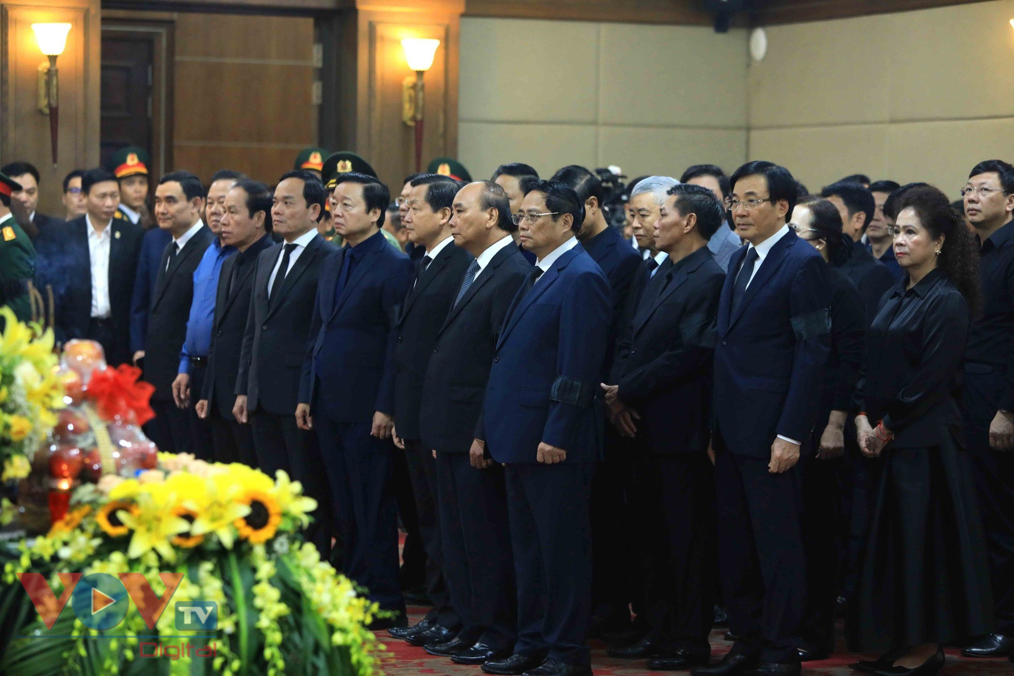 Lễ truy điệu và tiễn đưa Phó Thủ tướng Lê Văn Thành - Ảnh 2.