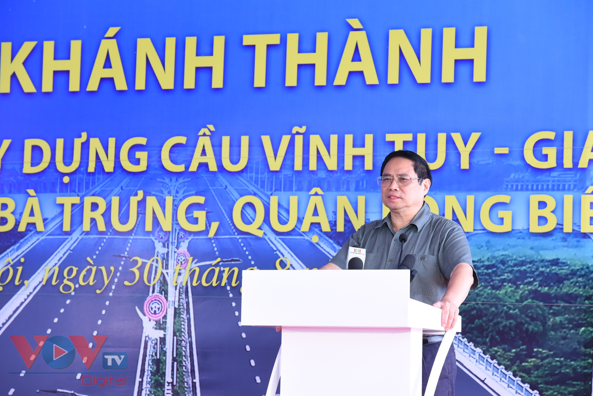 Thủ tướng Phạm Minh Chính dự Lễ Khánh thành cầu Vĩnh Tuy - Giai đoạn 2 - Ảnh 4.
