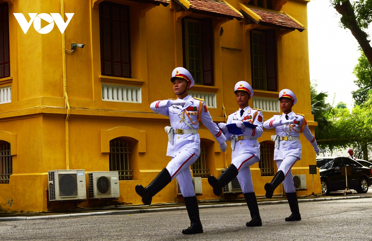 Toàn cảnh lễ thượng cờ kỷ niệm 56 năm ngày thành lập ASEAN - Ảnh 4.