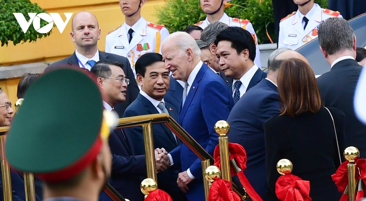 Tổng Bí thư Nguyễn Phú Trọng chủ trì lễ đón Tổng thống Hoa Kỳ Joe Biden - Ảnh 4.