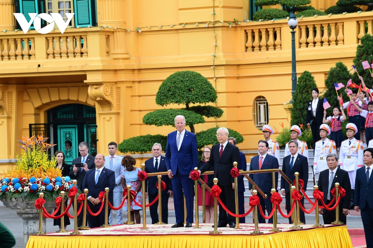Tổng Bí thư Nguyễn Phú Trọng chủ trì lễ đón Tổng thống Hoa Kỳ Joe Biden - Ảnh 2.