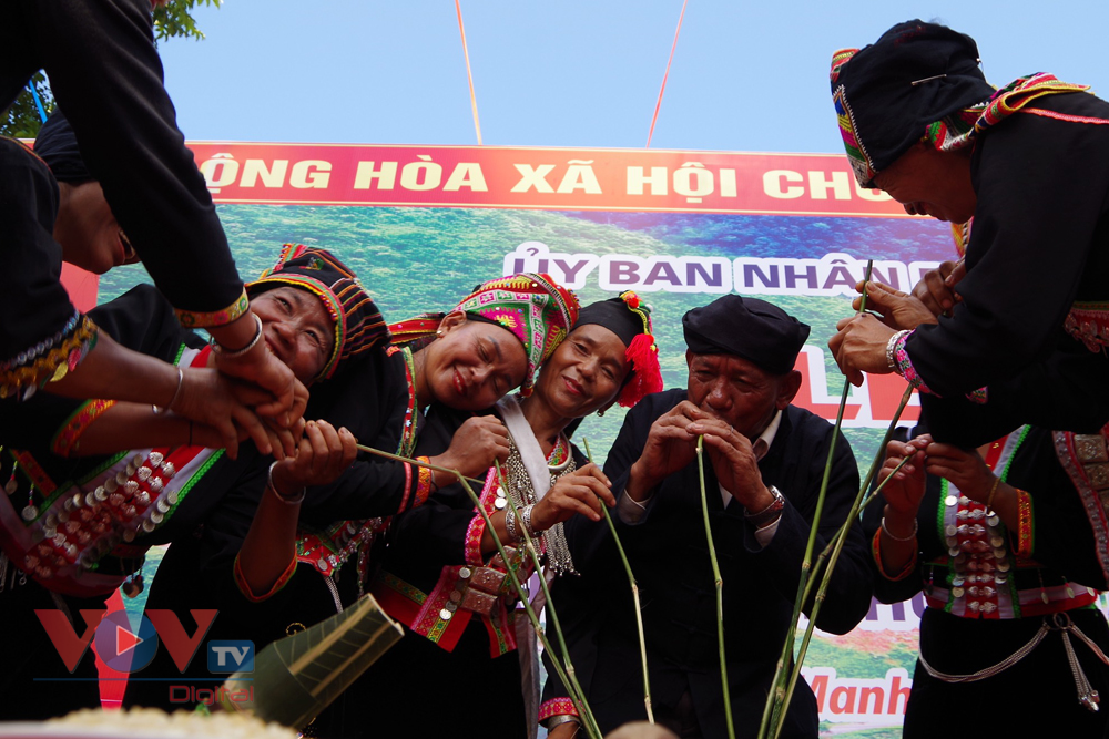 Đặc sắc lễ hội Mạ Mạ Mê của người Khơ Mú ở Lai Châu - Ảnh 16.
