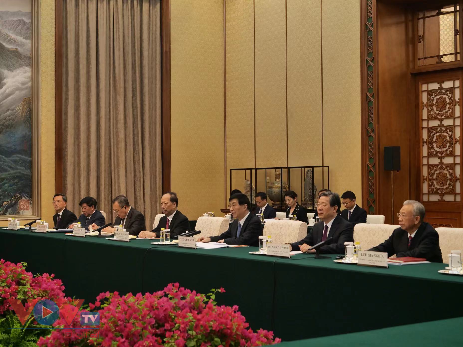 Đoàn đại biểu cấp cao TP Hà Nội chào xã giao Chủ tịch Chính hiệp Trung Quốc - Ảnh 4.