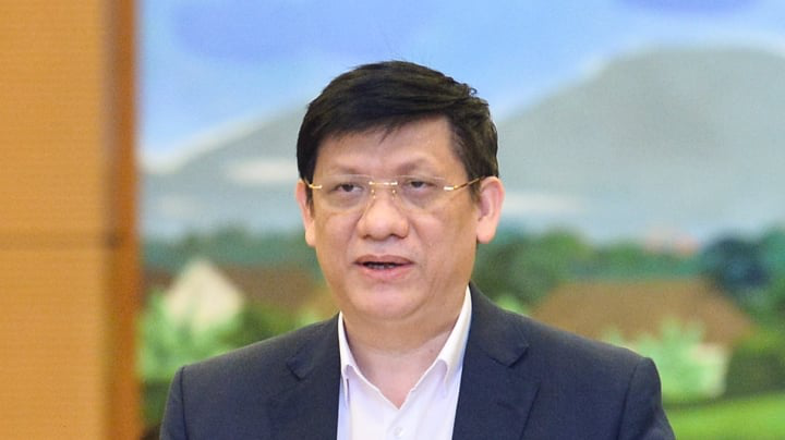 Cựu Bộ trưởng Y tế Nguyễn Thanh Long đã nộp 2,25 triệu USD nhận hối lộ - Ảnh 1.