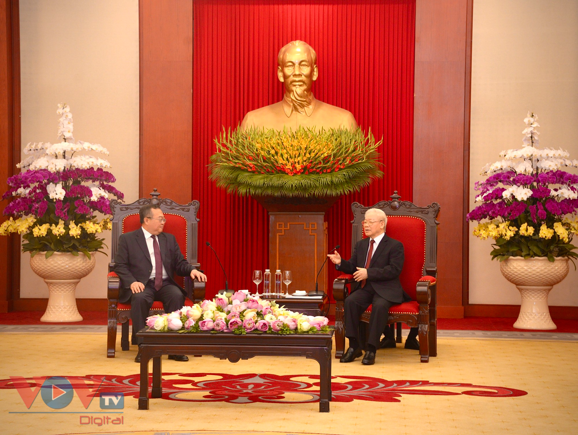 Tổng Bí thư Nguyễn Phú Trọng tiếp Trưởng Ban liên lạc đối ngoại TƯ ĐCS Trung Quốc - Ảnh 2.
