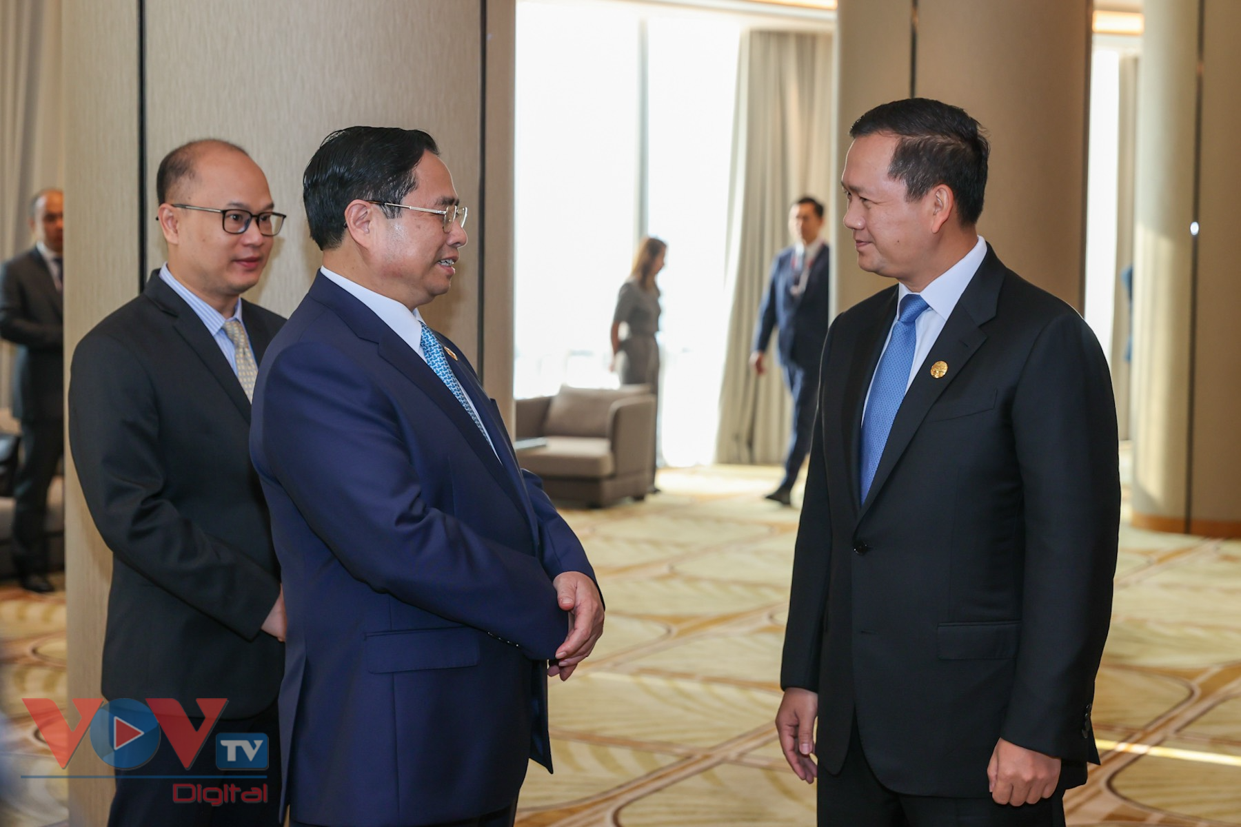 Thủ tướng Phạm Minh Chính ăn sáng làm việc với Thủ tướng Lào và Thủ tướng Campuchia - Ảnh 1.
