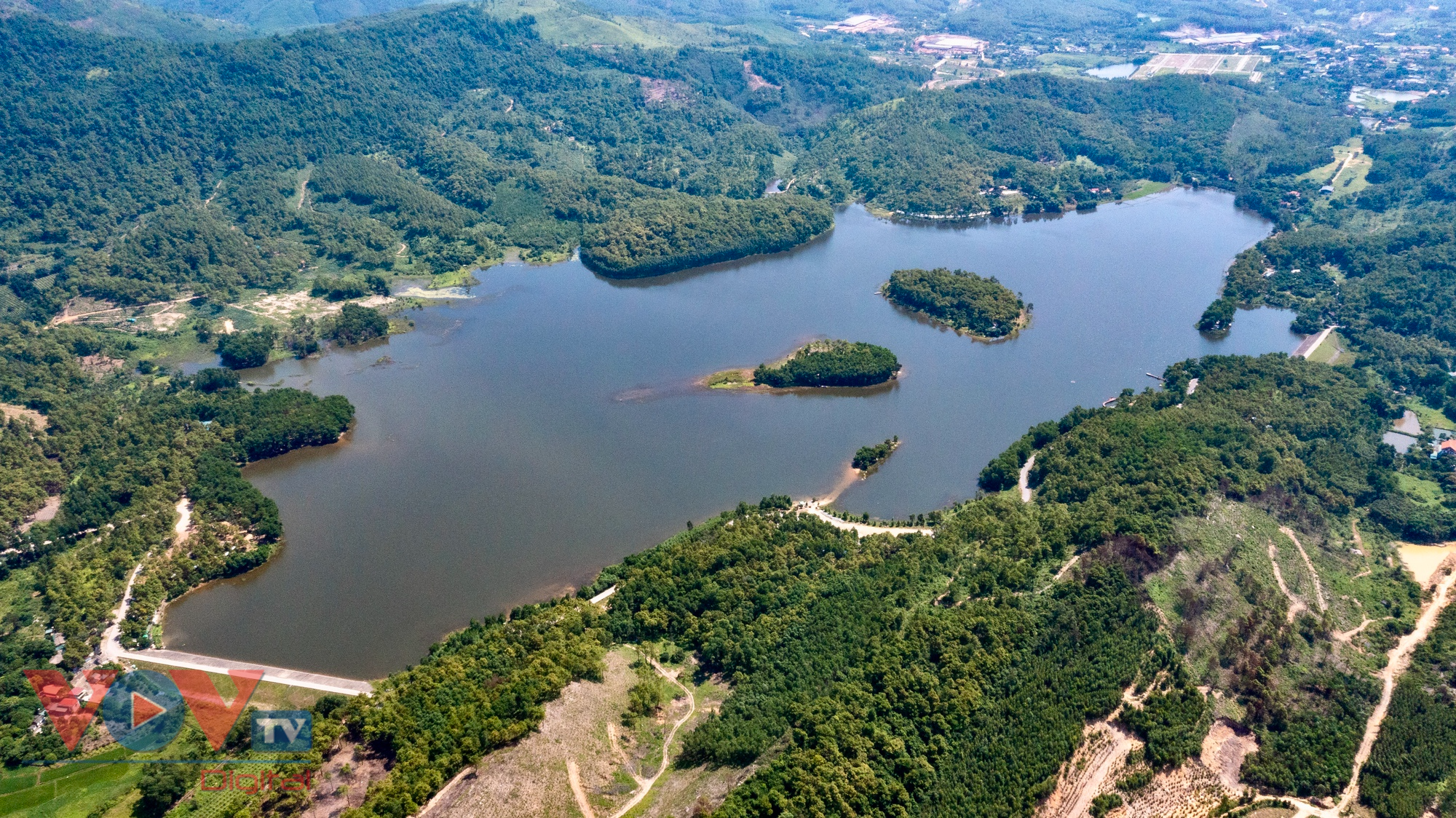 Hồ Yên Trung: Tiềm năng phát triển du lịch dưới tán rừng - Ảnh 2.