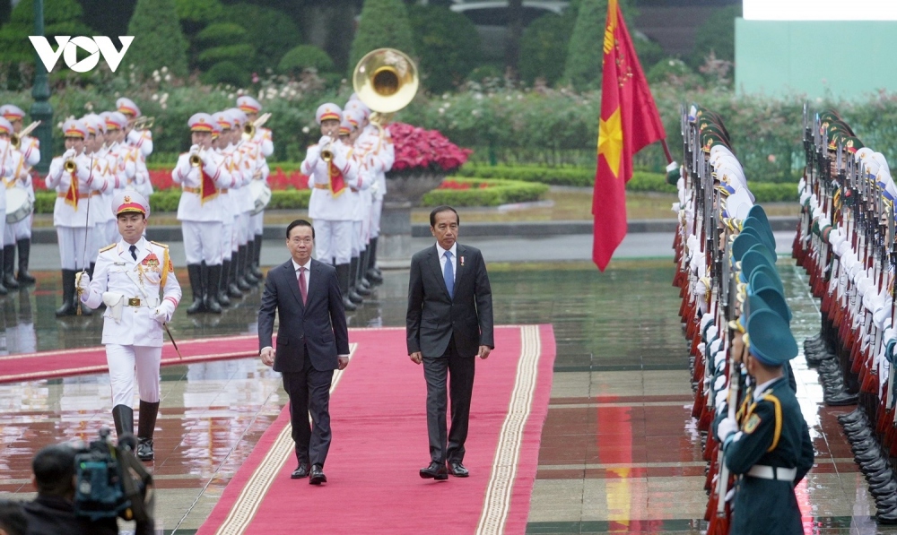 Toàn cảnh lễ đón Tổng thống Indonesia thăm cấp Nhà nước tới Việt Nam- Ảnh 3.