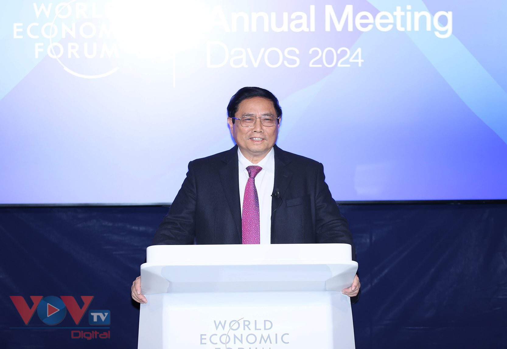 Thủ tướng tham dự và phát biểu tại Đối thoại chiến lược quốc gia Việt Nam và Diễn đàn Kinh tế Thế giới (WEF)- Ảnh 2.