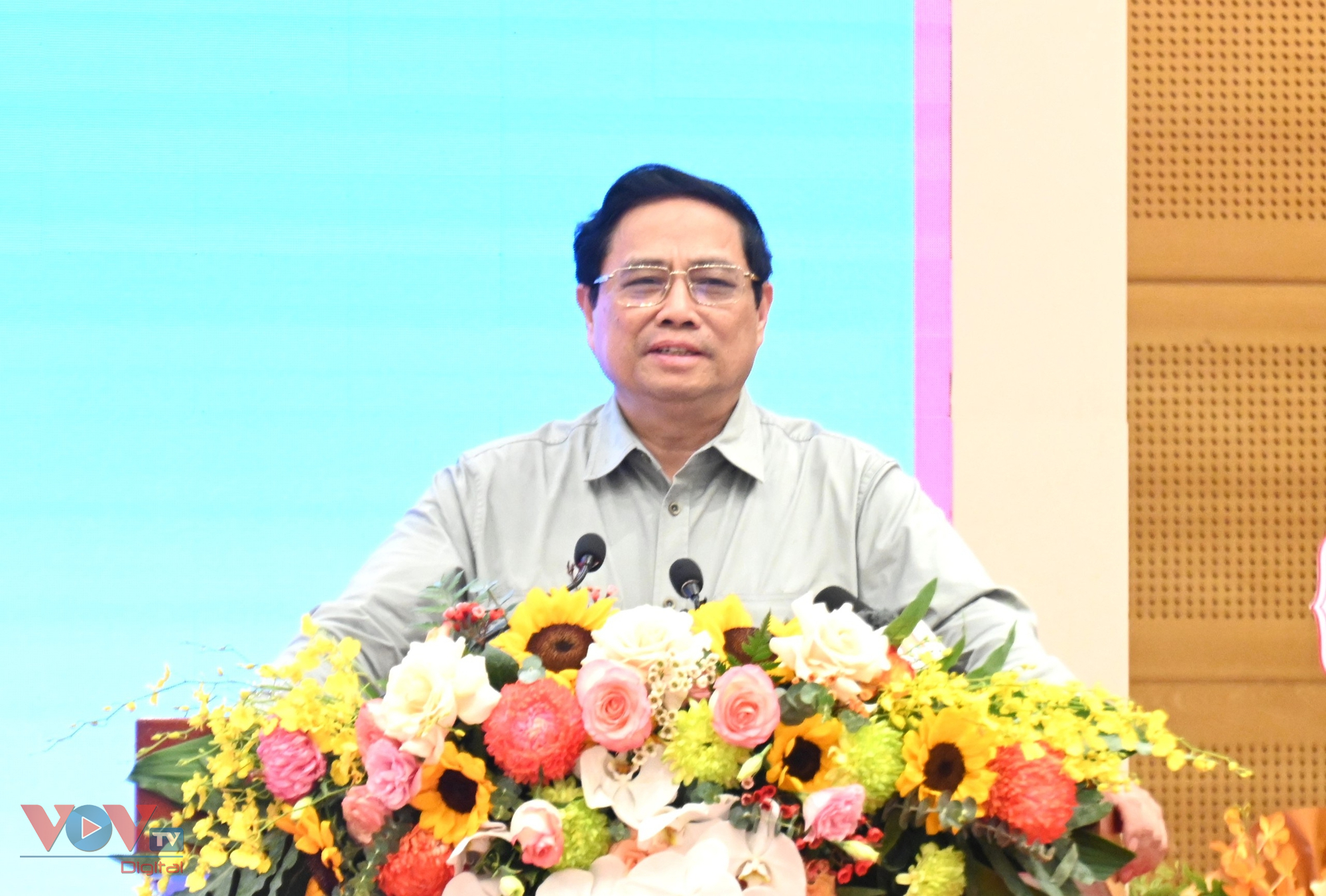 Thủ tướng dự Hội nghị Triển khai kế hoạch sản xuất, kinh doanh năm 2024 của Tổng công ty Đường sắt Việt Nam- Ảnh 7.