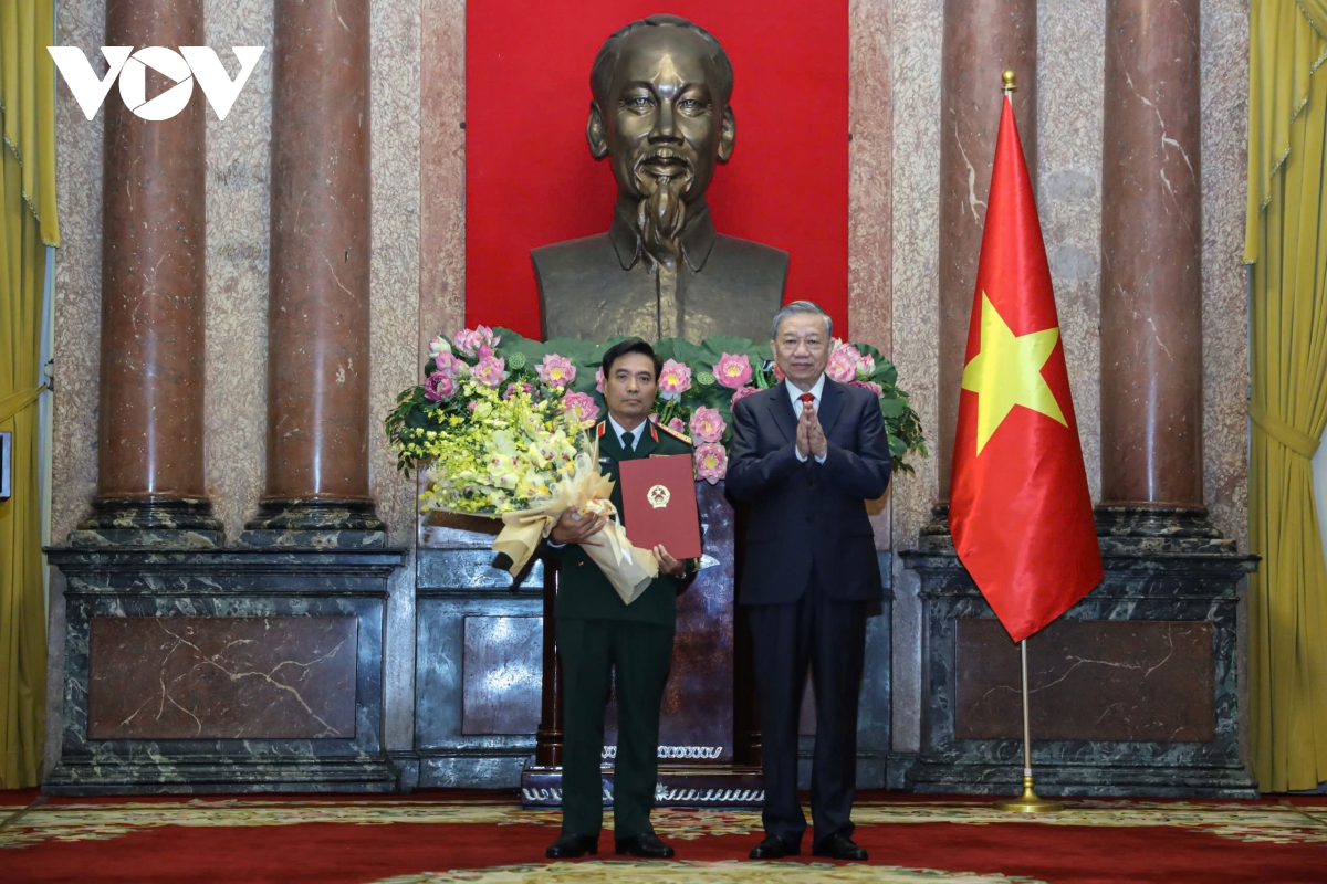 Bộ trưởng Lương Tam Quang và Tổng tham mưu trưởng Nguyễn Tân Cương được thăng quân hàm Đại tướng- Ảnh 3.