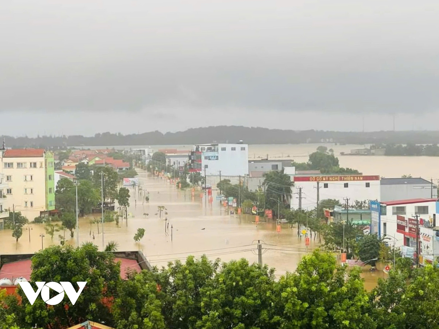 Mưa lũ tại Quảng Bình làm ngập 15.000 nhà dân- Ảnh 1.