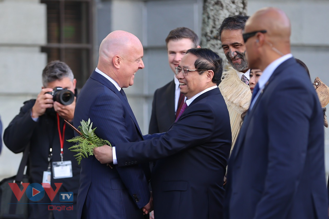 Thủ tướng Christopher Luxon chủ trì lễ đón Thủ tướng Phạm Minh Chính thăm chính thức New Zealand- Ảnh 4.