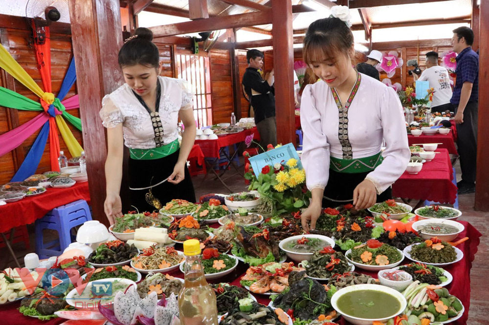 Đặc sắc nét đẹp văn hóa Thái tại lễ hội Then Kin Pang- Ảnh 3.
